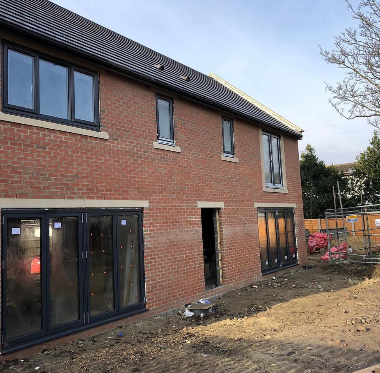 6b198e6d-6f00-4280-83aa-9feac2baa773