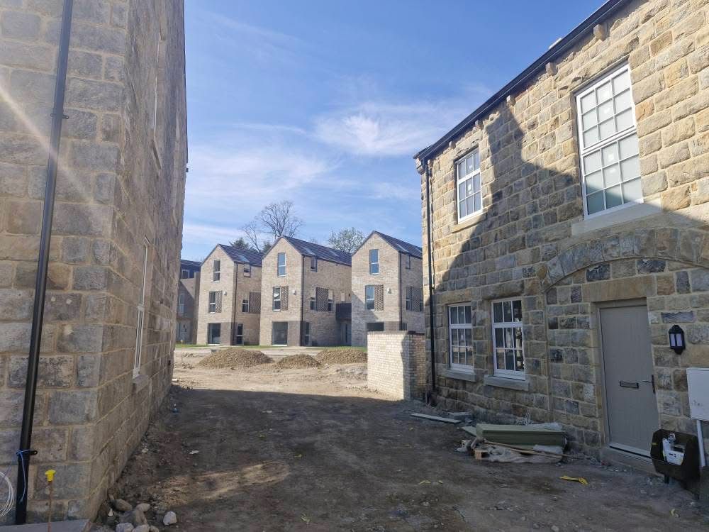 dd42b9d9-813a-4b80-abac-ff05a9f97415