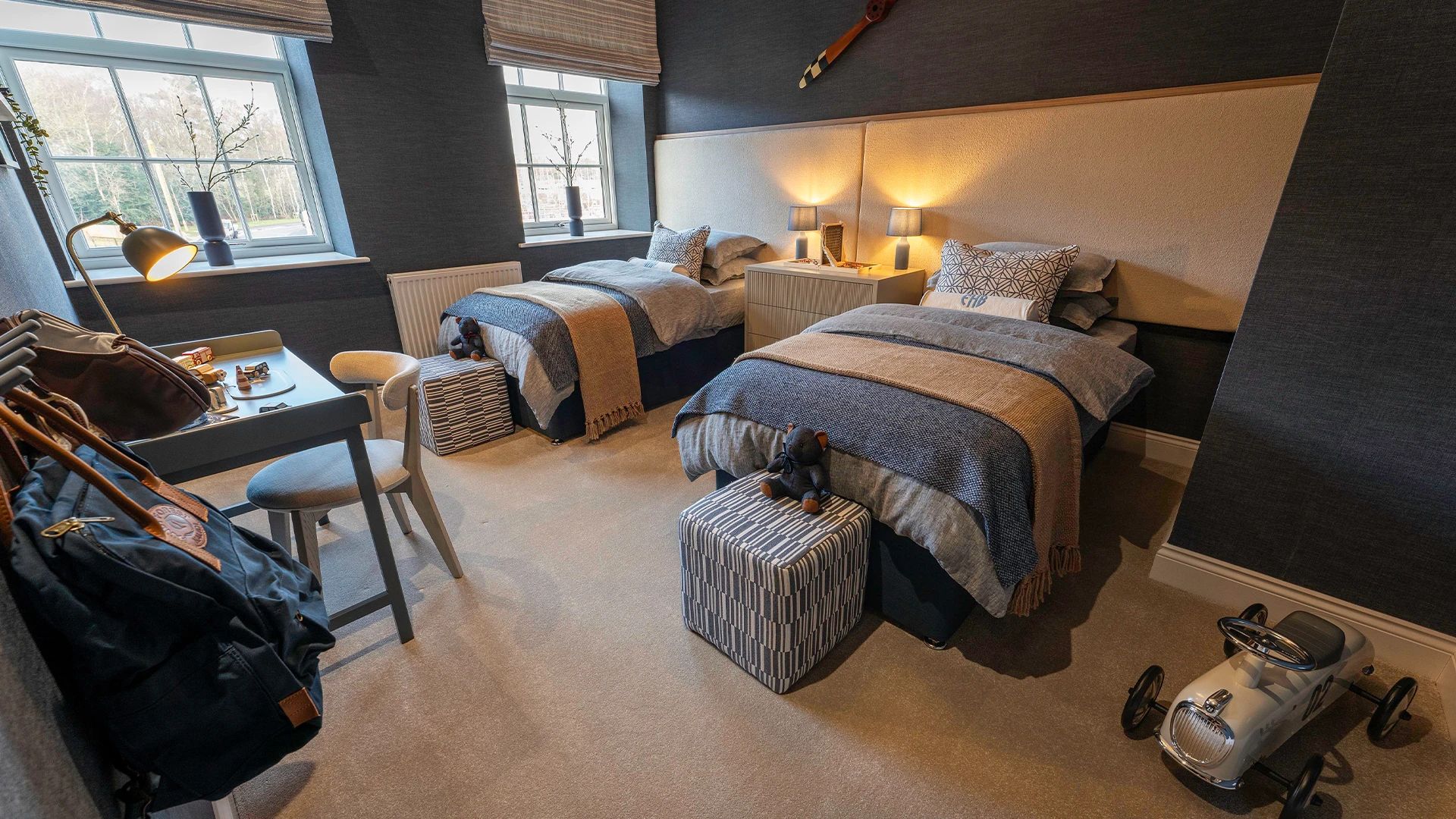 df61c80c-150d-4076-9c15-52ca45094e41